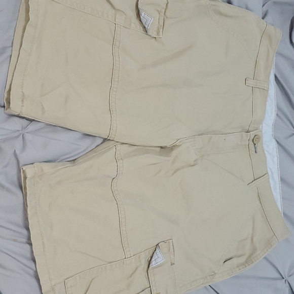 Wrangler Other - Wrangler Shorts Khaki